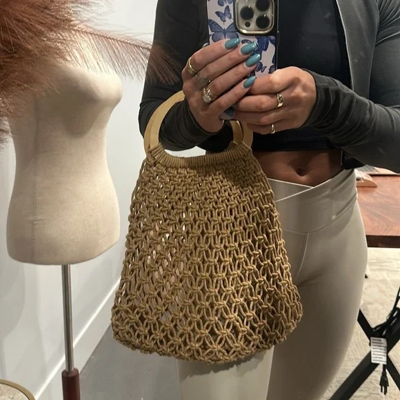 Handcrafted Tan Macrame Tote Bag - Picture 5 of 5